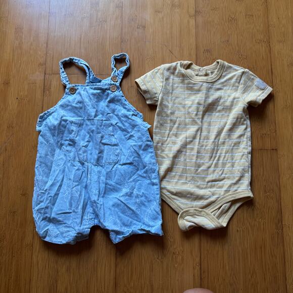 Disney Winnie The Pooh Set 18 months overalls - Picture 1 of 4